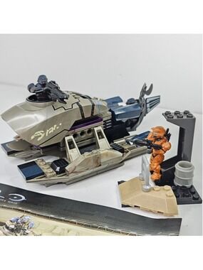 Mega Bloks Halo 96869 Covenant Brute Prowler Spartan Brute Vehicle W/Manual